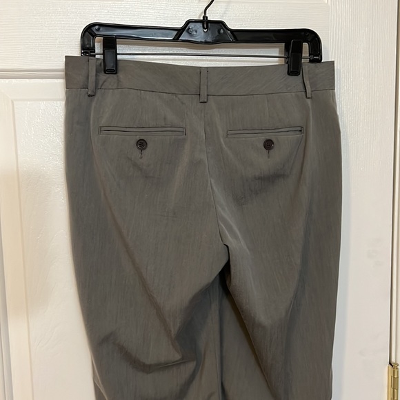 Women’s Express Editor Light Gray Dress Pants Size 4 Short - Picture 3 of 4